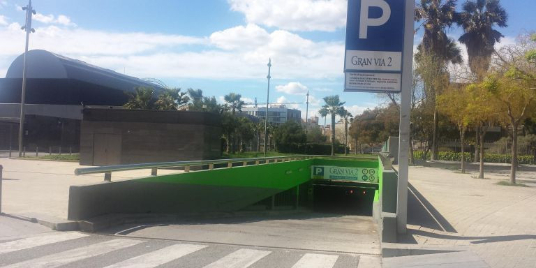 Acceso al parking de Gran Via 2 / PARKME