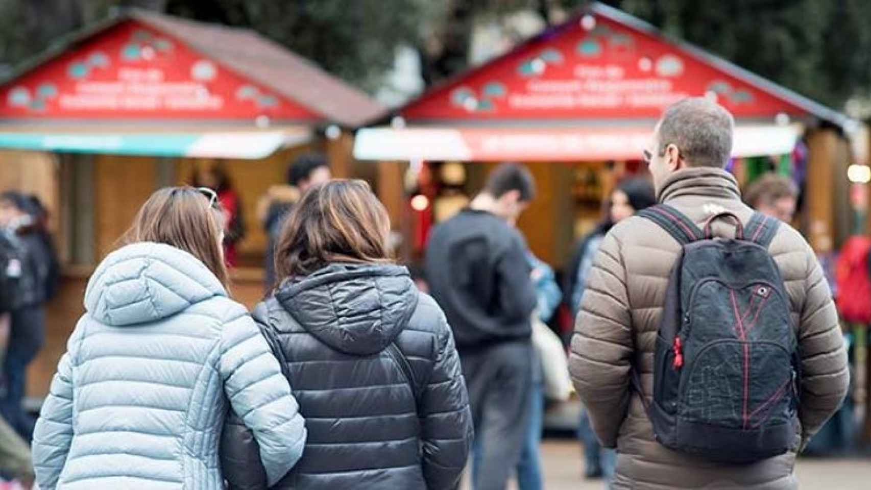 Visitantes en la Feria de Consumo Responsable y de Economía Social y Solidaria / AJ BCN