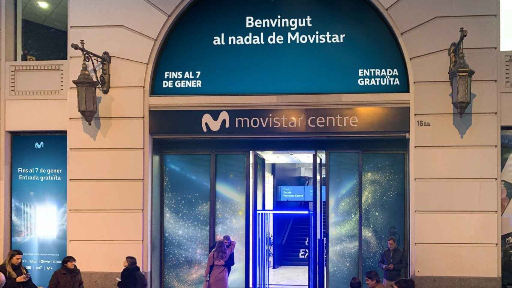 Tienda de movistar plaza Catalunya / MOVISTAR