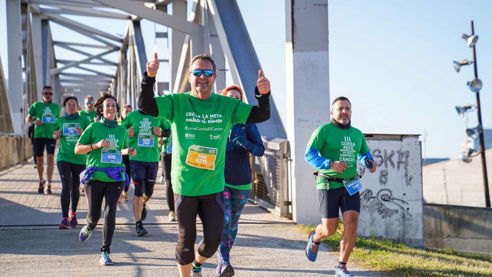 Participantes en la 'Carrera Barcelona en Marcha contra el Cáncer' / ASSOCIACIÓ CONTRA EL CÀNCER BARCELONA