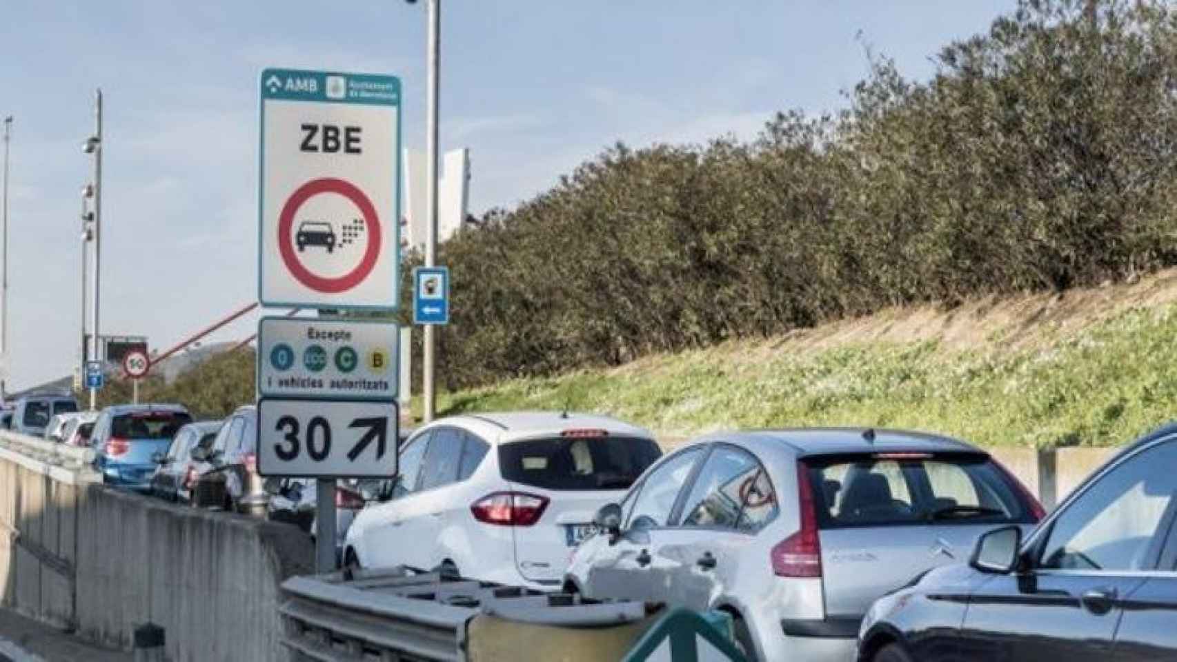 Indicador de la Zona de Bajas Emisiones / AJ BCN