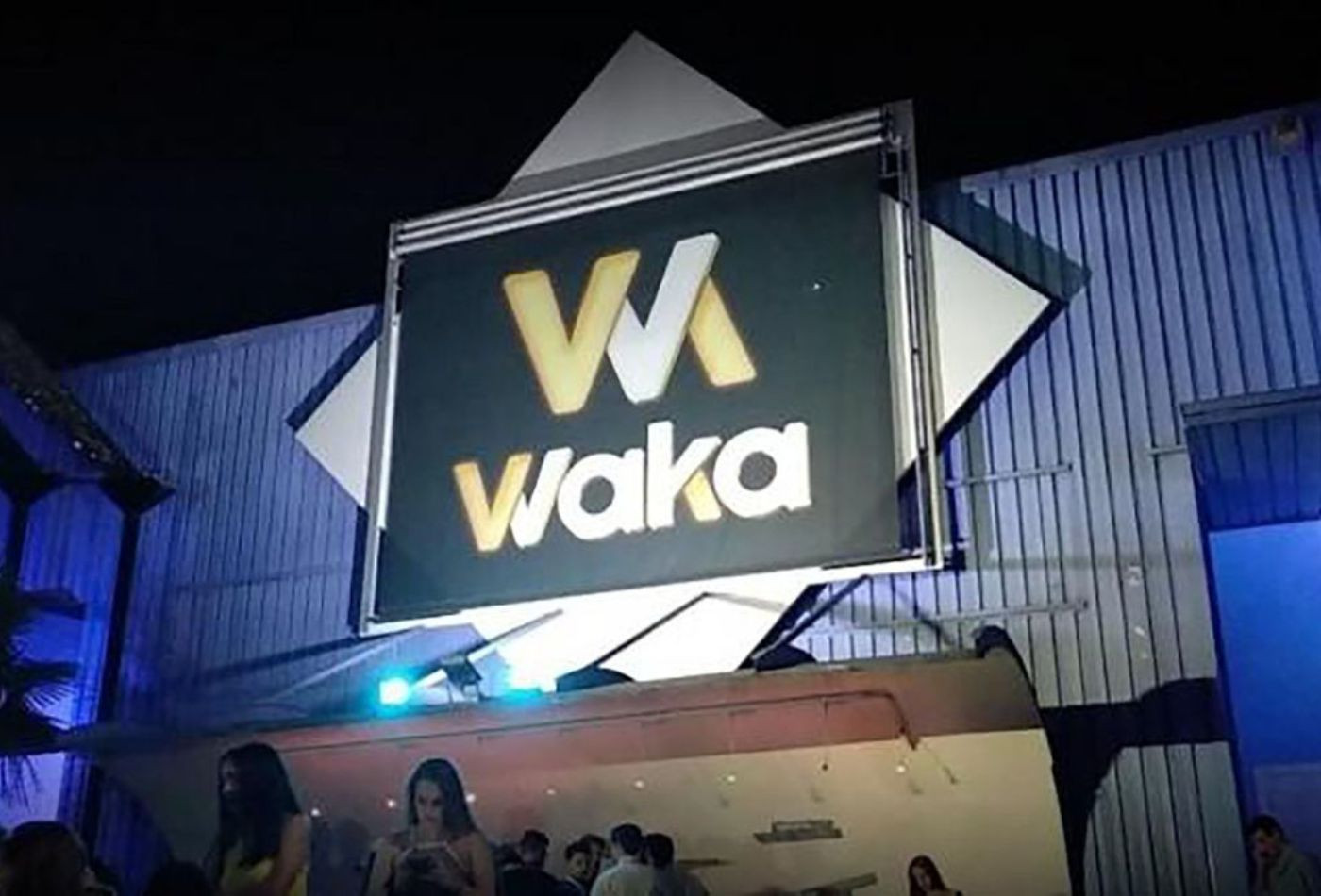 Exterior de la discoteca Waka Sabadell / ARCHIVO