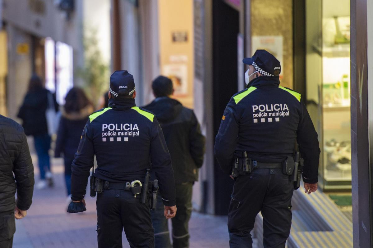 Agentes de la Policía Municipal de Terrassa / RRSS