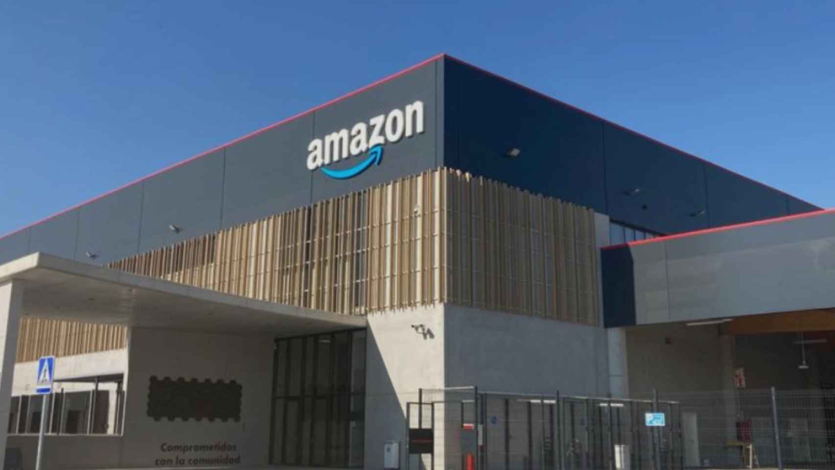 Sede de Amazon en Mollet del Vallès, donde trabajadores acusan a una subcontrata de irregularidades y maltrato psicológico / GOOGLE MAPS