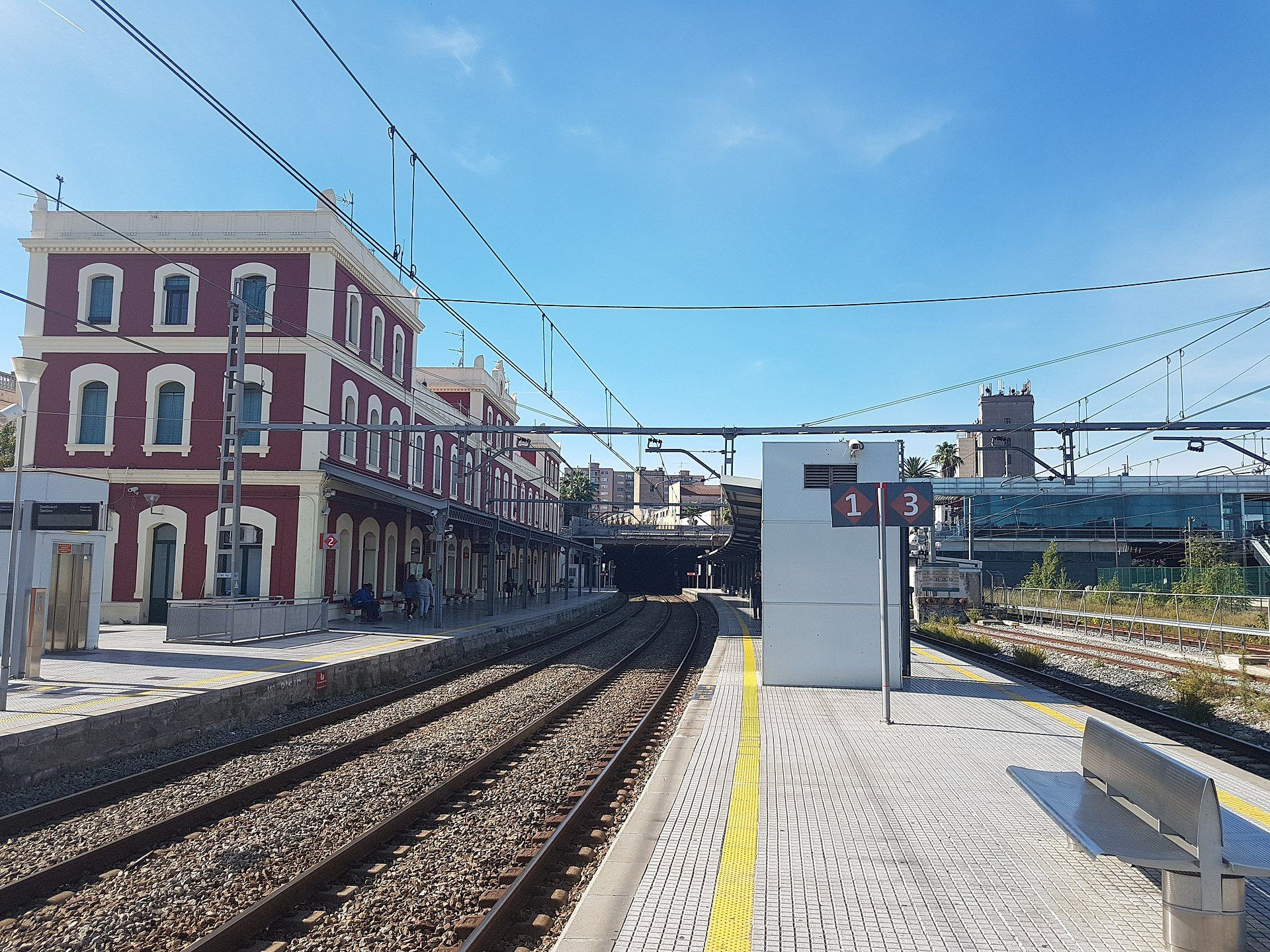 Una estación de la R4 de Rodalies en una imagen de archivo / RENFE