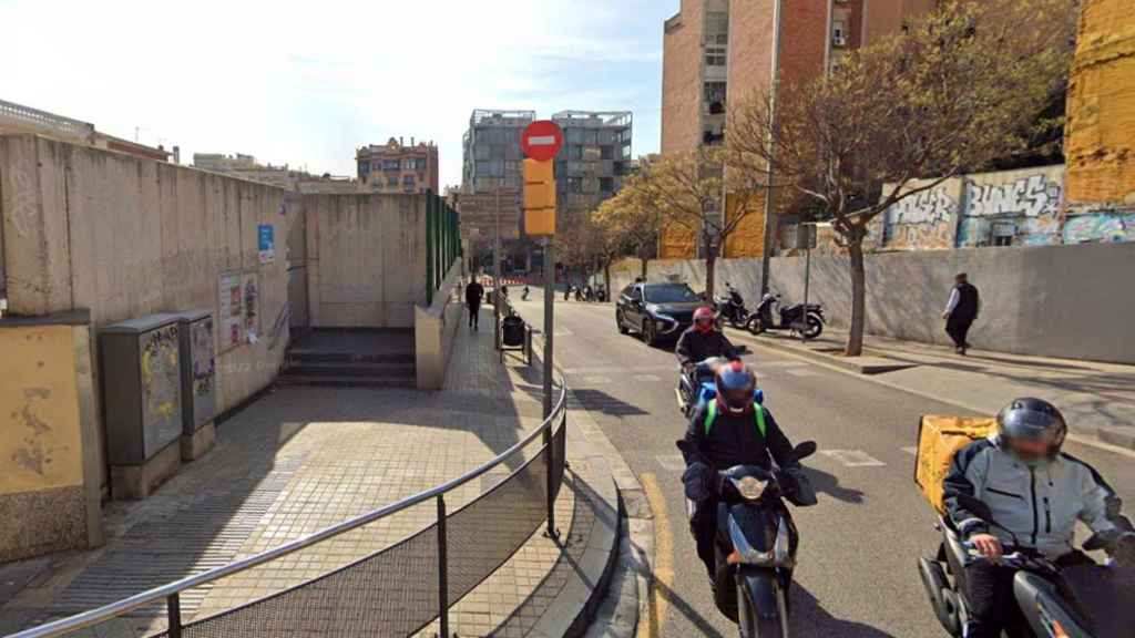 Calle de Maignon junto a la escuela de Rius i Taulet / MAPS