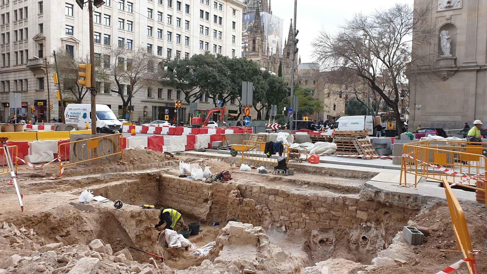 Restos arqueológicos en vía Laietana / HISTÒRIES DE BARCELONA