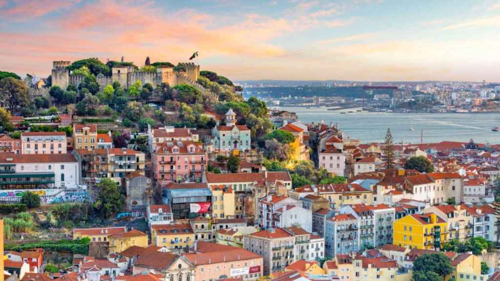 Imagen panorámica de Lisboa, el nuevo destino al que se puede volar desde Barcelona con easyJet, en una imagen de archivo