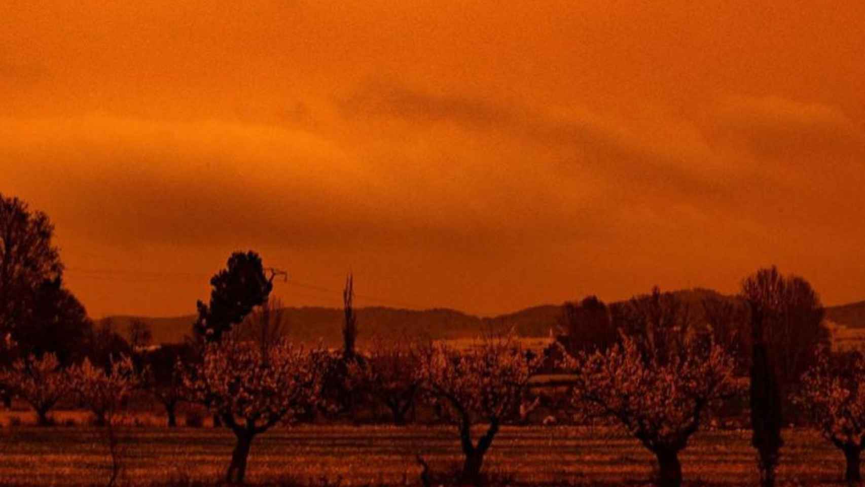 Imagen de contaminación por calima, por el polvo en suspensión procedente de África, en el sur de la península