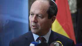 El ministro de Economía e Industria de Israel, Nir Barkat, en declaraciones a los medios en Barcelona / KIKE RINCÓN - EUROPA PRESS