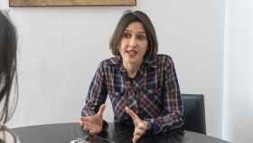 Núria Parlón,  alcaldesa de Santa Coloma de Gramanet, durante la entrevista con Metrópoli / LENA PRIETO (METRÓPOLI)