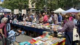 Parada de libros en Sant Jordi / METRÓPOLI