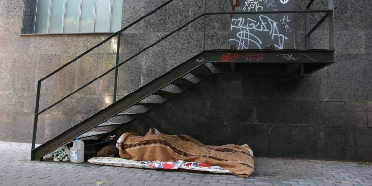 Objetos de una persona que vive en situación de sinhogarismo en Barcelona / ARRELS