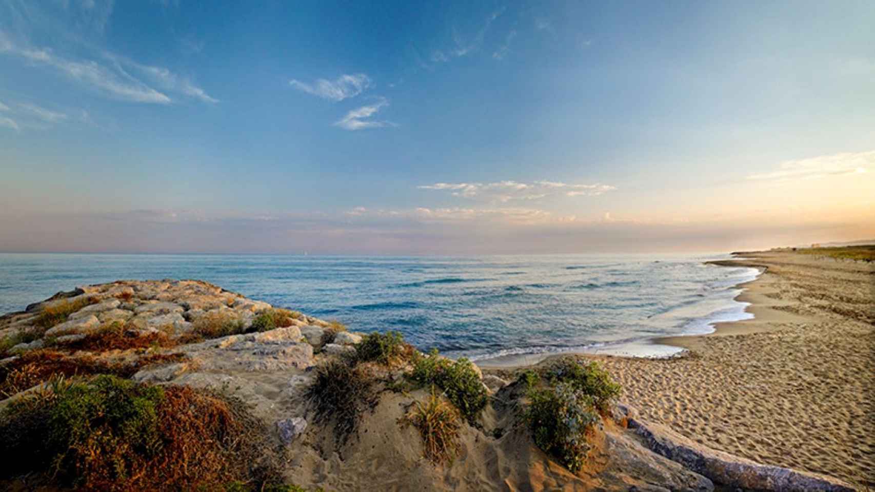 Playa de Viladecans en una imagen de archivo / AMB