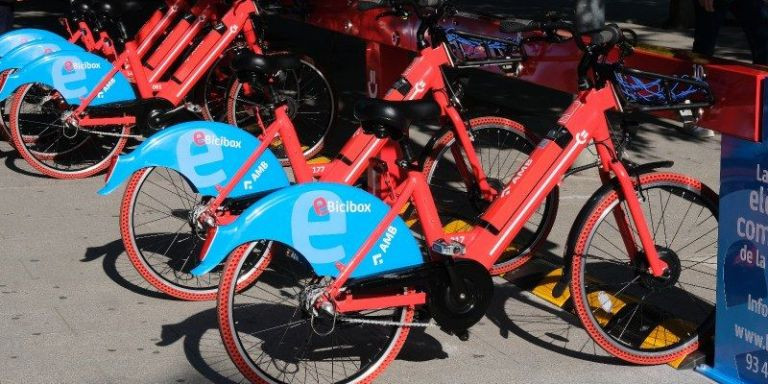 Bicicletas del servicio de e-Bicibox / AJ CORNELLÀ