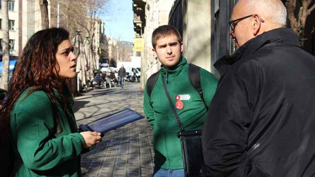 Encuestadores del Ayuntamiento de Barcelona / AJ BCN