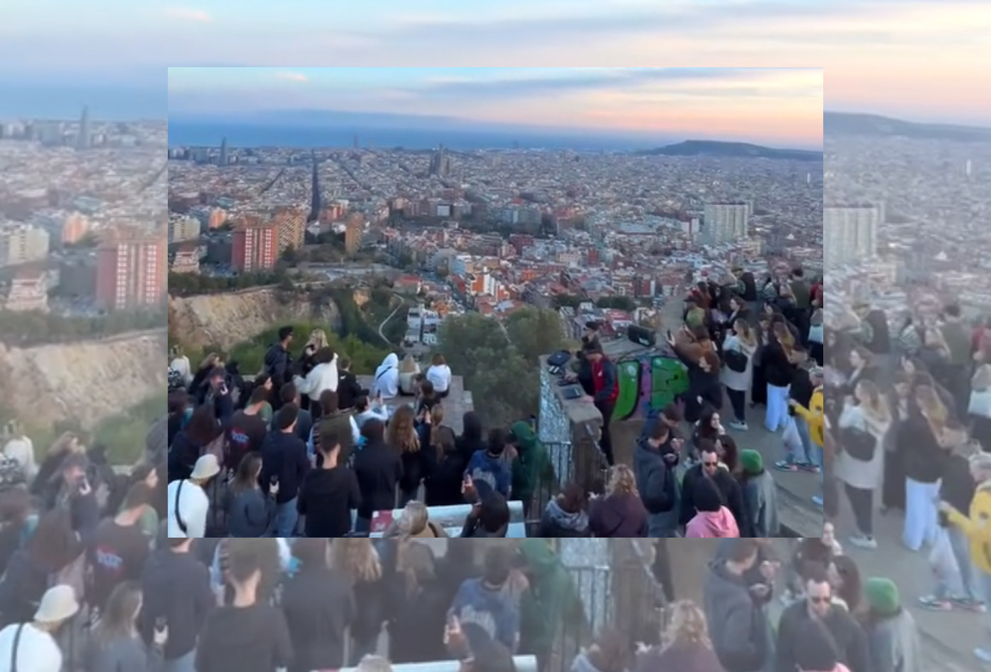 Una fiesta en los búnkeres del barrio del Carmel de Barcelona / TIKTOK