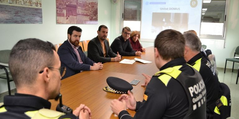 Reunión de coordinación de la Unidad Domus / AJUNTAMENT DE BADALONA