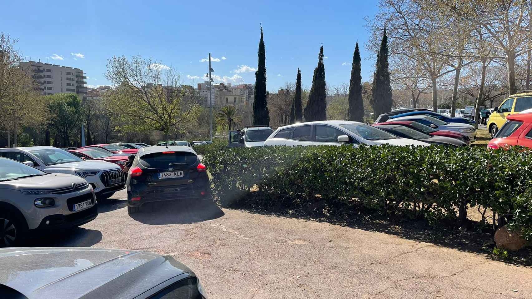 Coches acumulados durante los partidos del Barça en el Camp Nou / CEDIDA