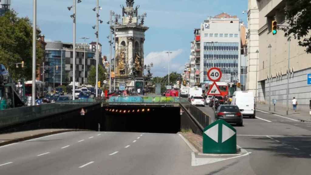 Túnel de la plaza de Espanya en Barcelona / AJ BCN