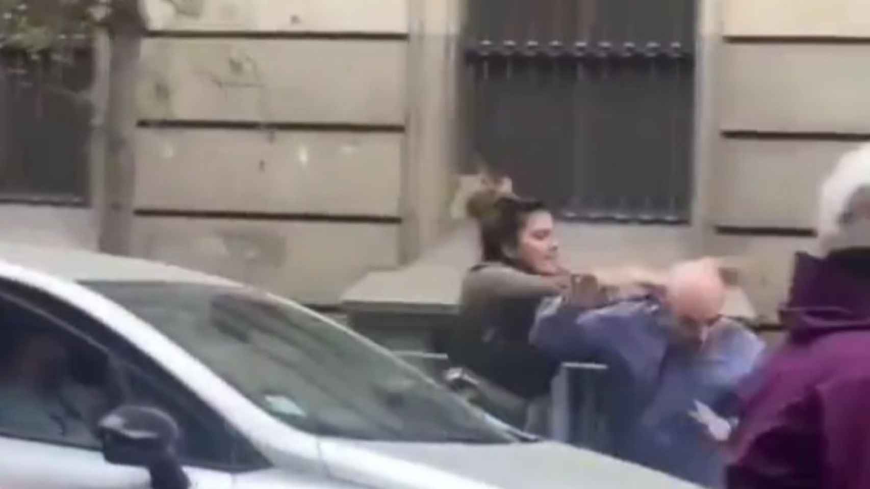 Pelea en el centro de Barcelona / SOCIAL DRIVE