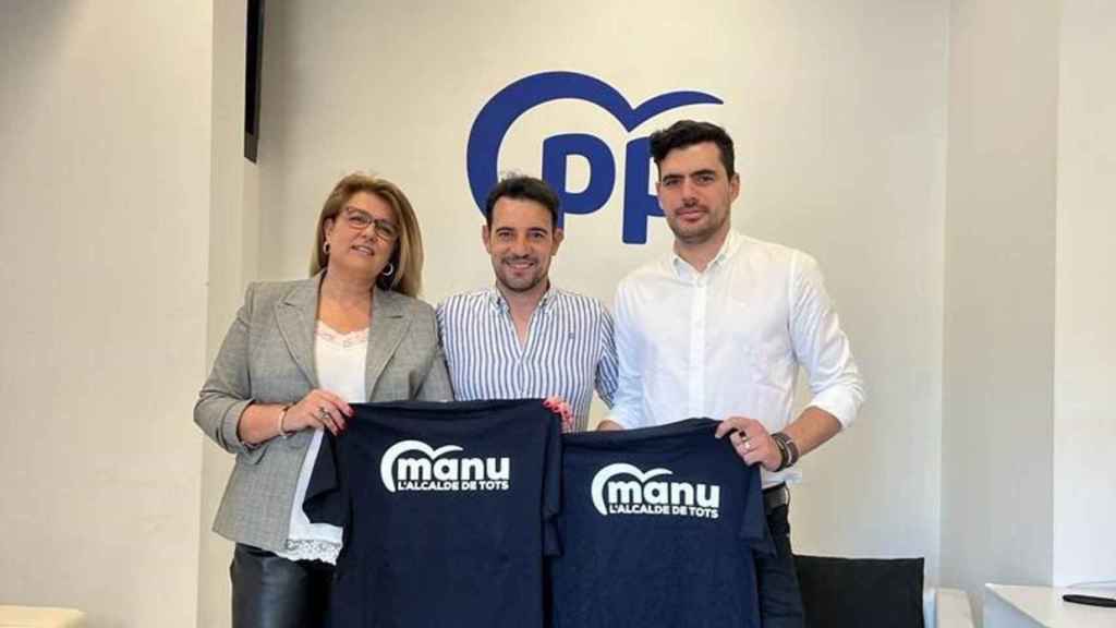 Los dos concejales de Cs en Castelldefels, Guillermo Massana y Cristina Corona, se pasan al PP / PP