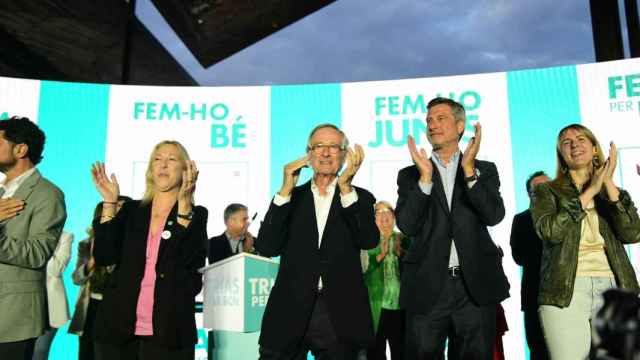 El candidato Trias junto a Neus Munté y Jordi Martí en el acto / JUNTS