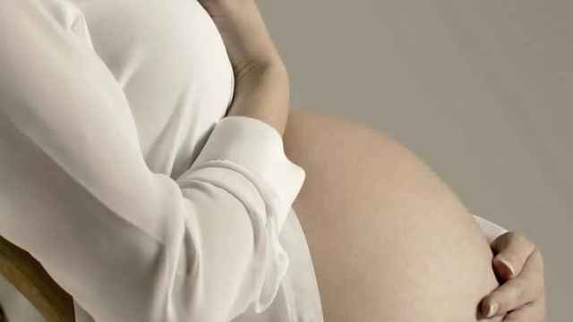 Una mujer embarazada. El ardor de estómago es muy habitual durante la gestación / EP