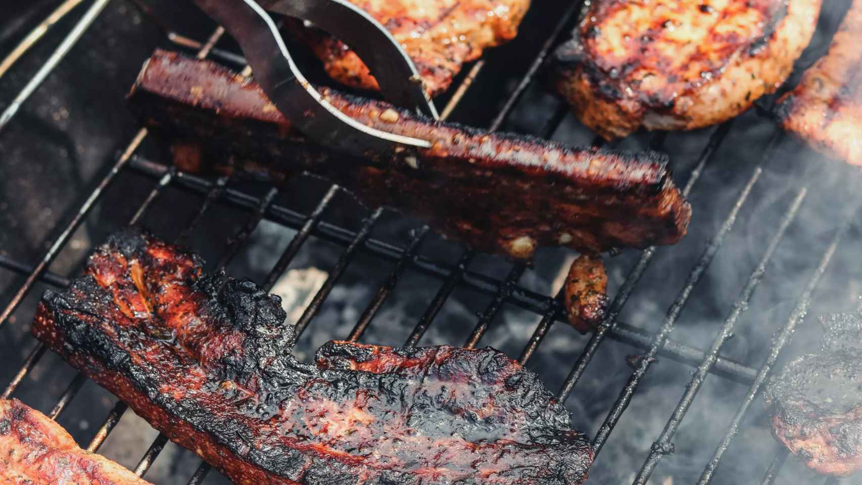 Carne a la brasa / UNSPLASH