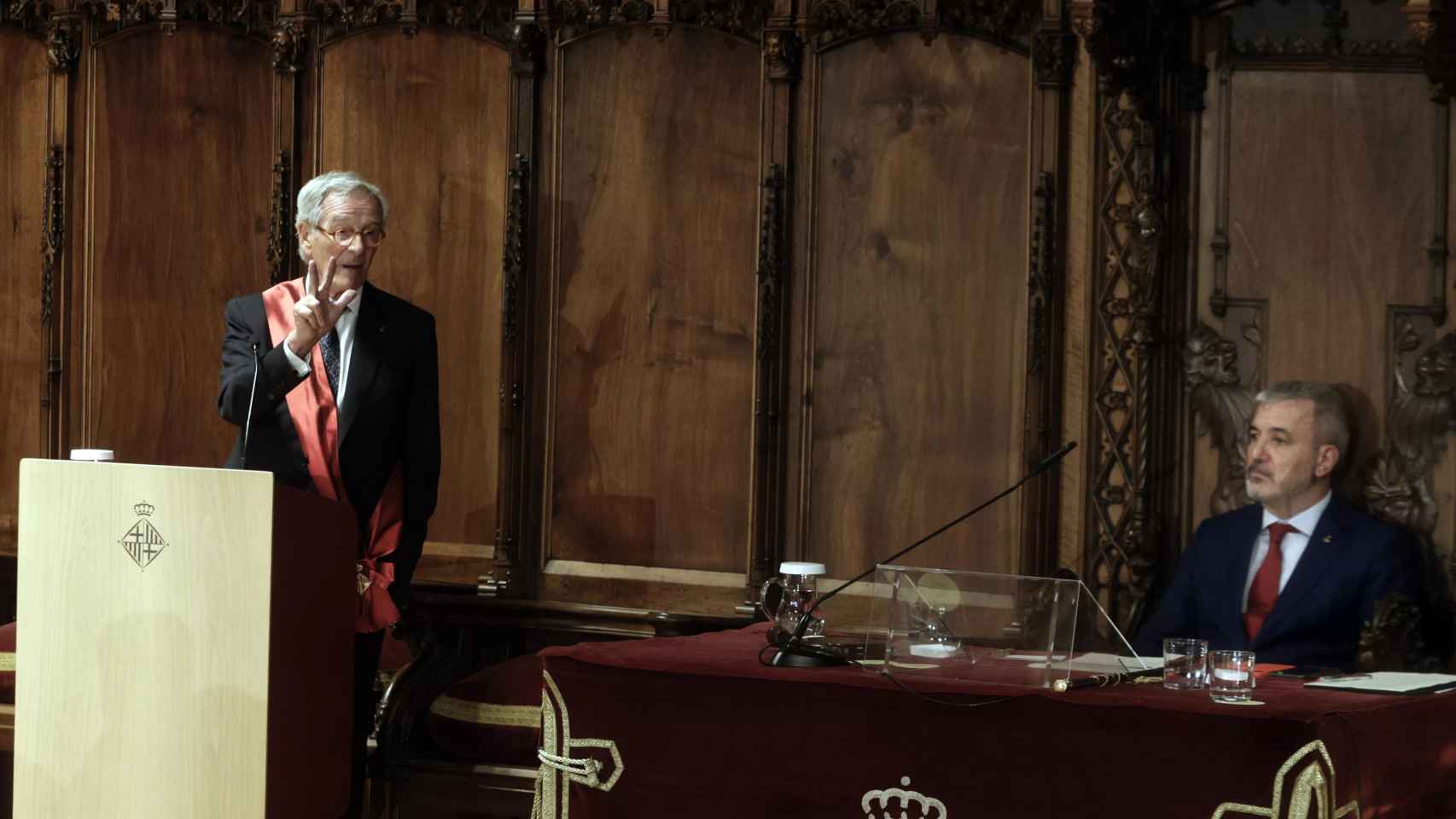 Xavier Trias y Jaume Collboni en el pleno de investidura / EFE