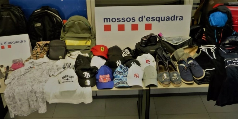 Objetos robados en pisos turísticos de Barcelona / MOSSOS D'ESQUADRA