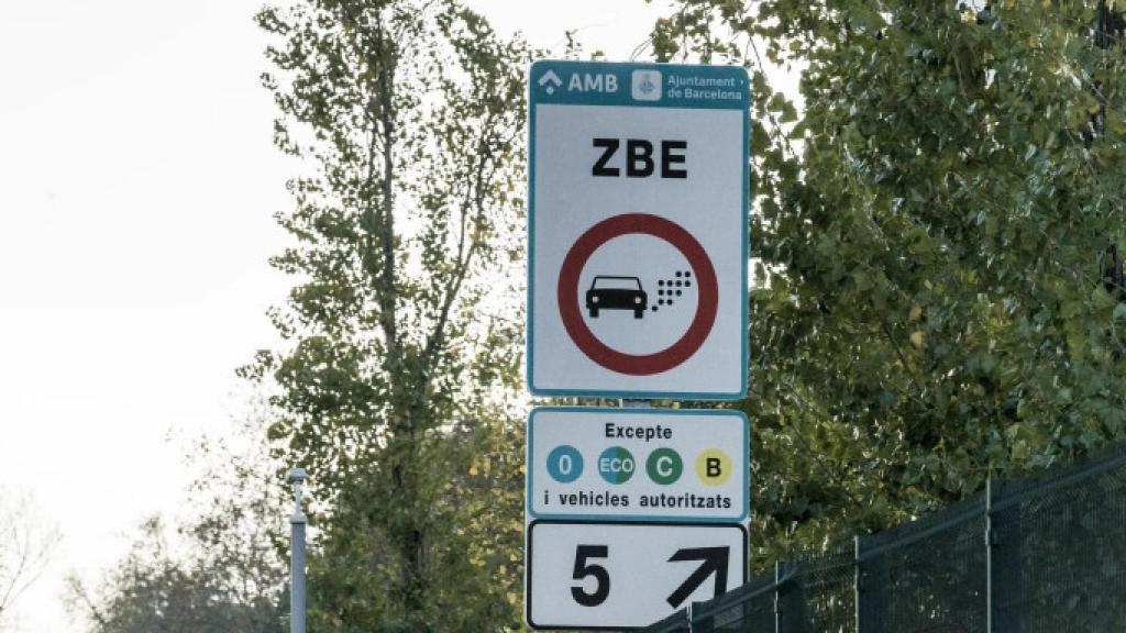 Indicador de la ZBE en Barcelona / AJ BCN