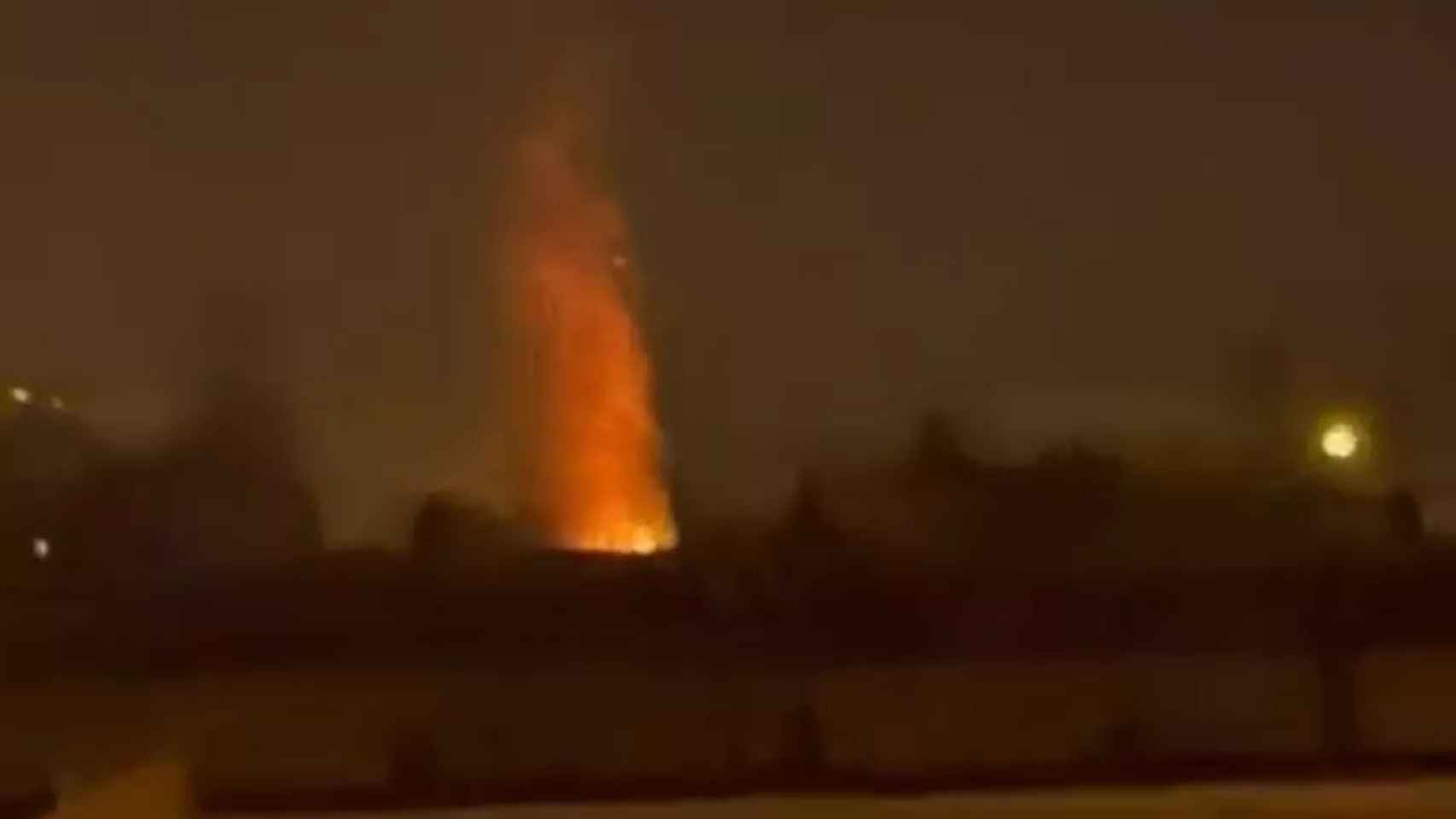 Incendio en el barrio de Bufalà en Badalona / TWITTER