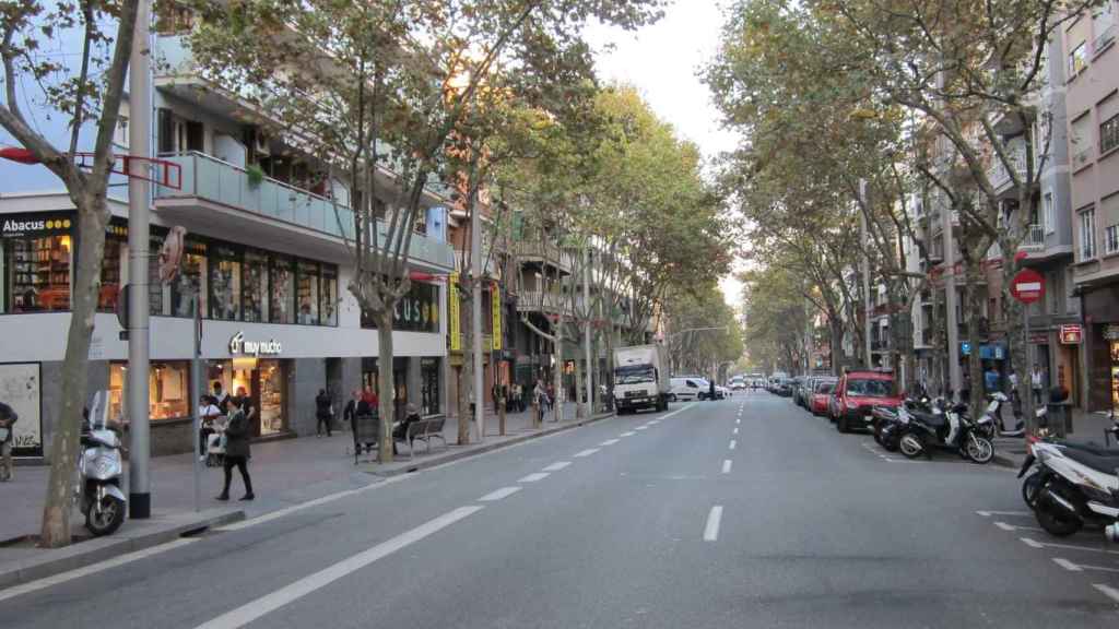 Paseo de Fabra i Puig / FABRA CENTRE