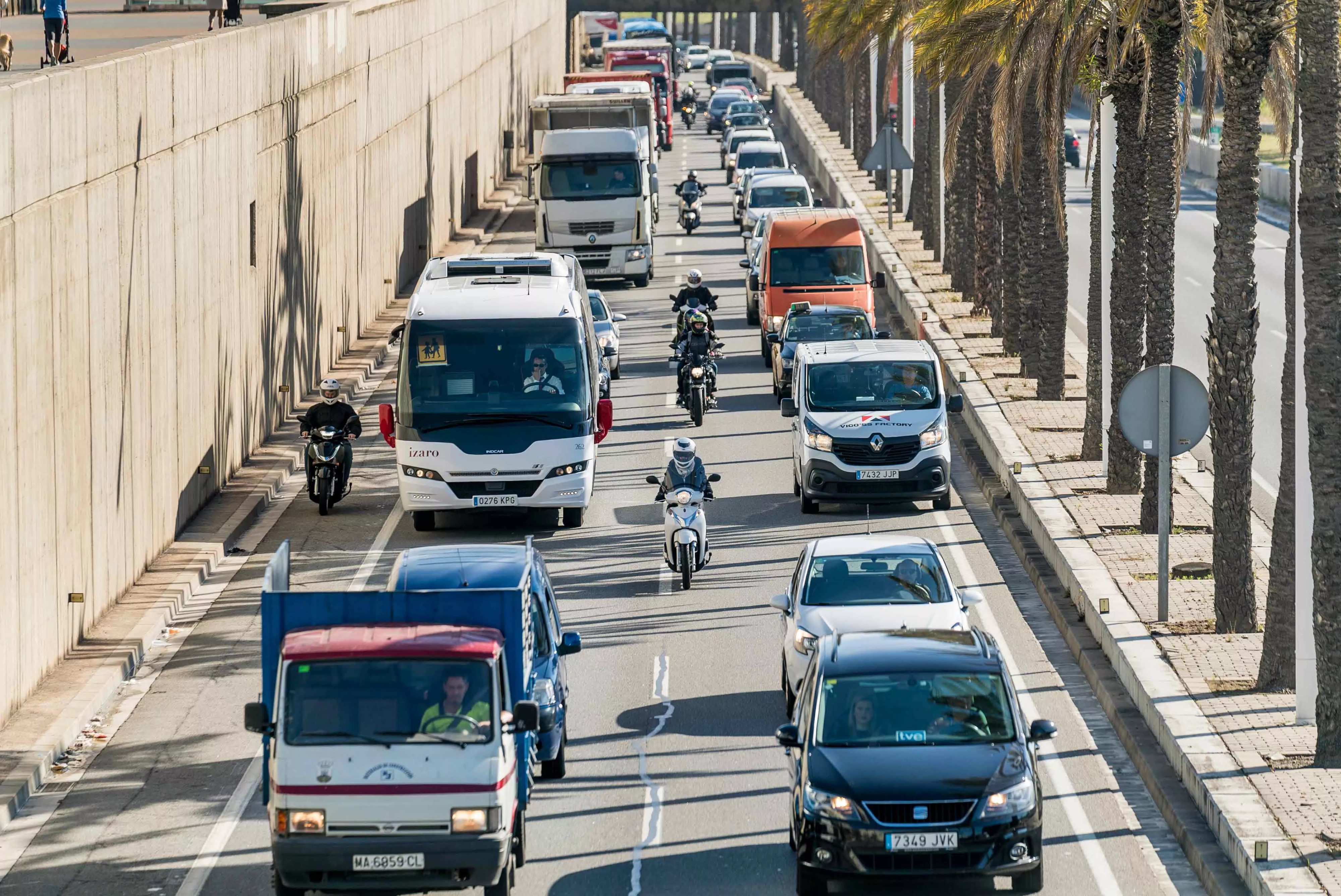 Tráfico en la ronda Litoral / AJ BCN