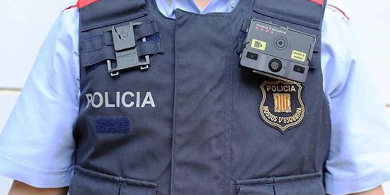 Cámaras unipersonales en los Mossos d'Esquadra / MOSSOS D'ESQUADRA