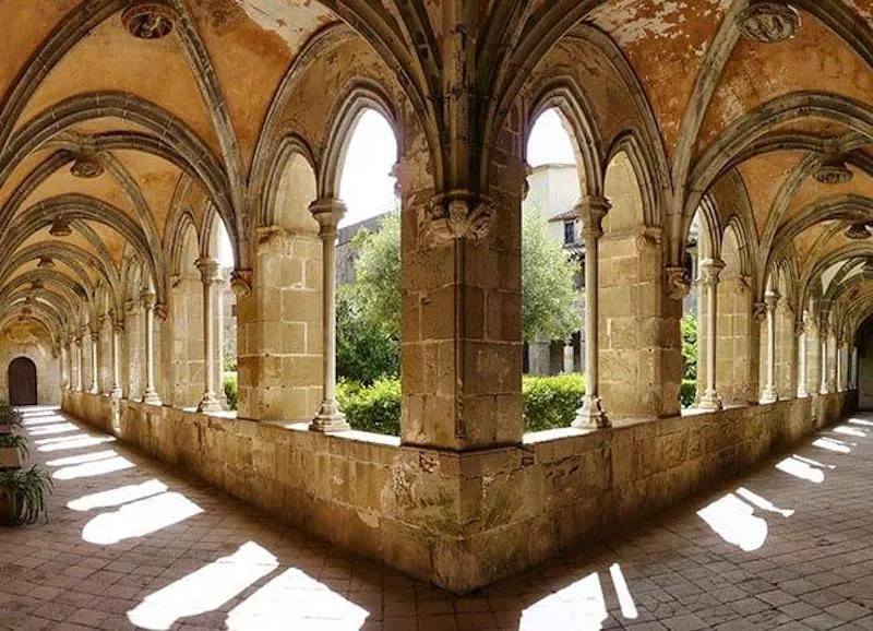 Vista interior del monasterio de Sant Jeroni de la Murtra / ARCHIVO