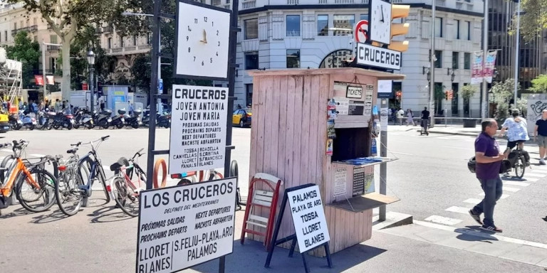 El set de rodaje en plaza Catalunya / TWITTER @AdriaAlsina