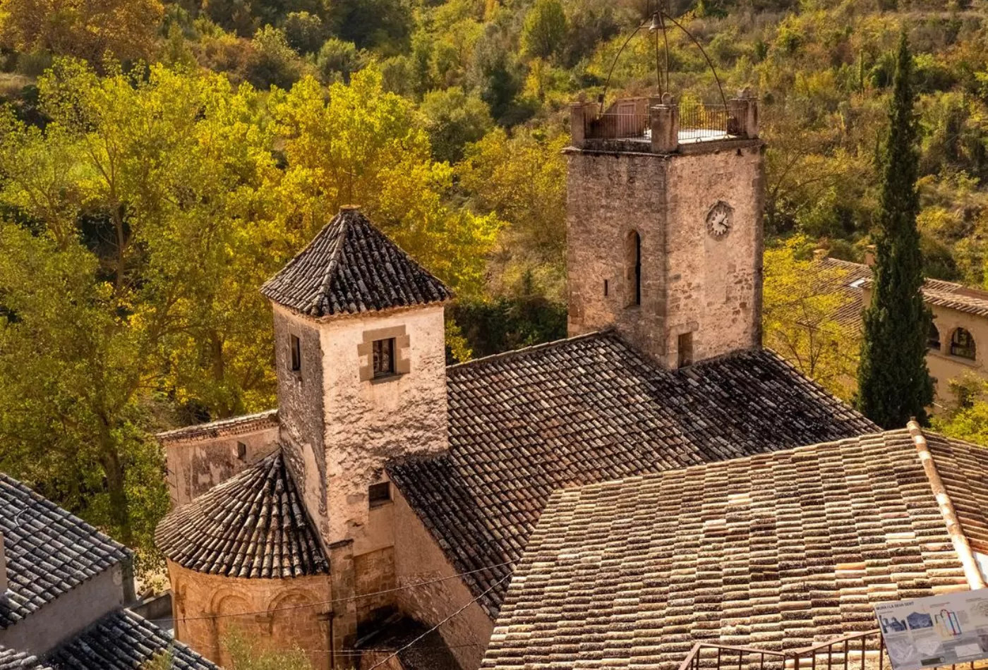 Iglesia de Mura, cerca de la masía, en Sant Llorenç de Munt i l'Obac / CATALUNYA TURISME