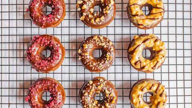 Donuts con toppings en Barcelona / UNSPLASH