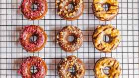 Donuts con toppings en Barcelona / UNSPLASH