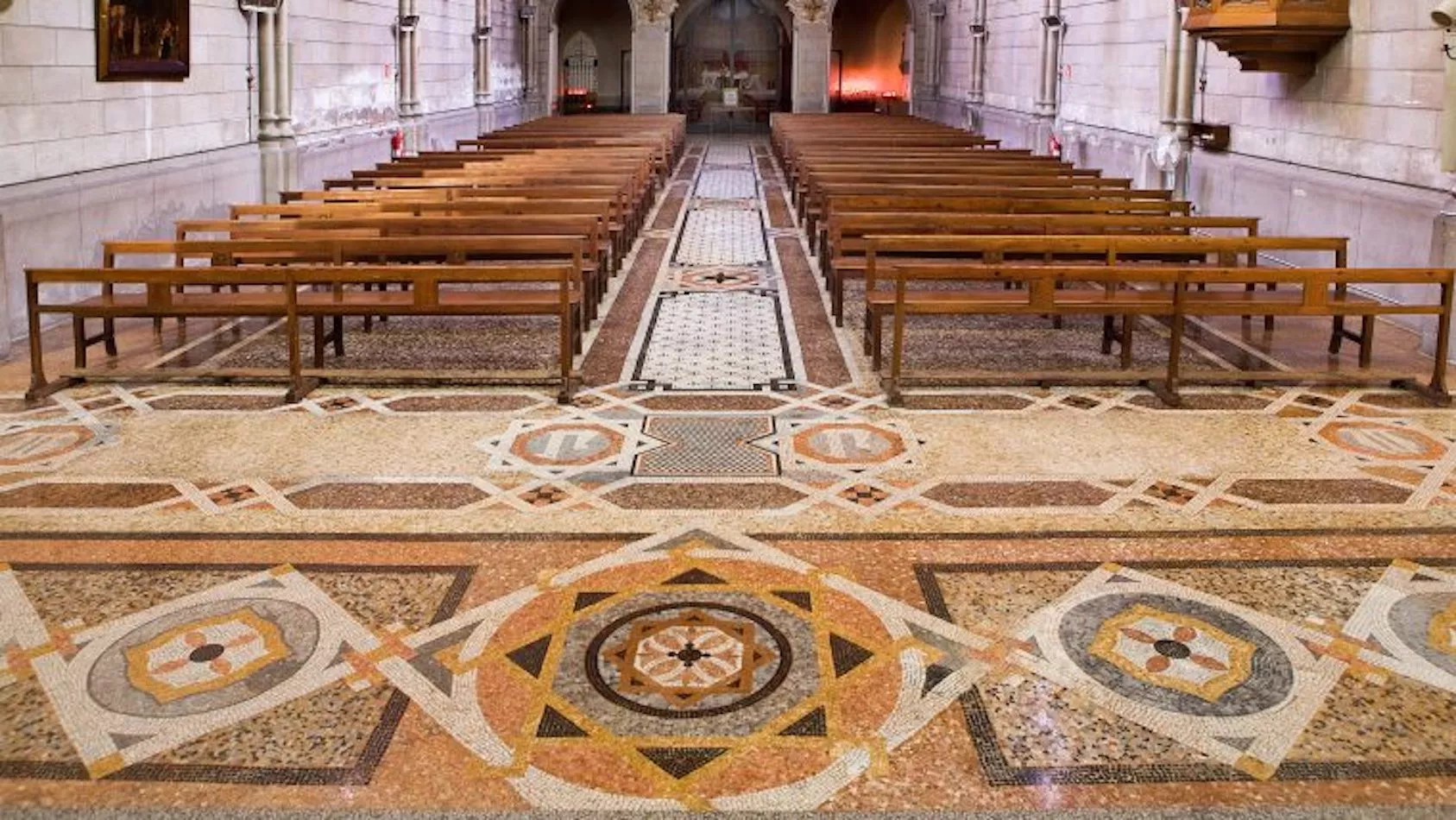 Mosaico de Gaudí en Sant Andreu / Ajuntament de Barcelona