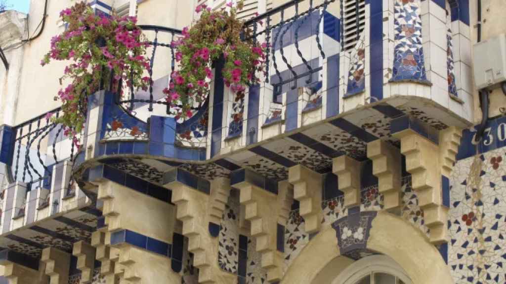 La casa modernista de Can Planiol, en Sant Pol de Mar / Viquipèdia