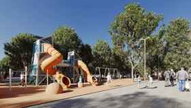 Zona de juego en la plaza Alfons el Magnànim / Ajuntament de Barcelona