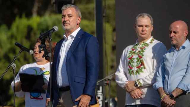 Collboni en el acto de homenaje a la independencia de Ucrania / LORENA SOPENA - EUROPA PRESS