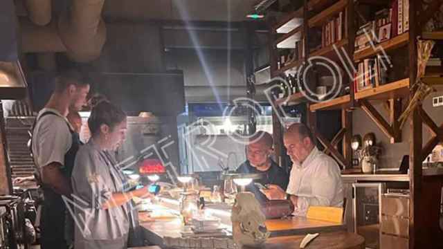 Jordi Basté y Pep Guardiola comiendo juntos en el Ultramarinos de Barcelona / CEDIDA