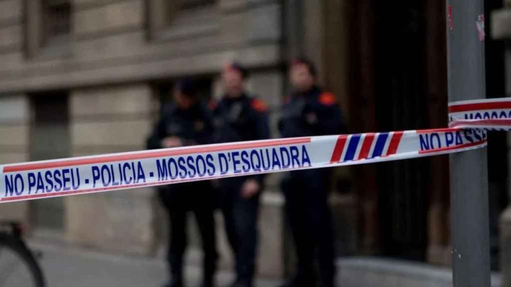 Cordón policial de los Mossos d'Esquadra en Barcelona