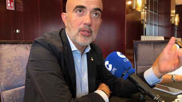 El líder del PP en el Ayuntamiento de Barcelona, Daniel Sirera, en la entrevista en la Cadena Cope / MA