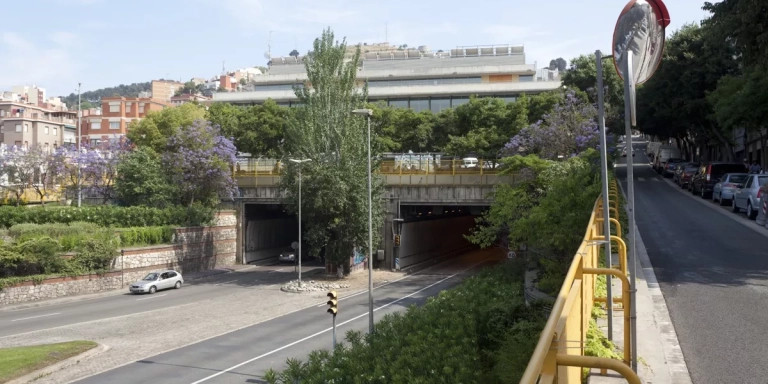 Acceso al túnel de la Rovira / AJ BCN