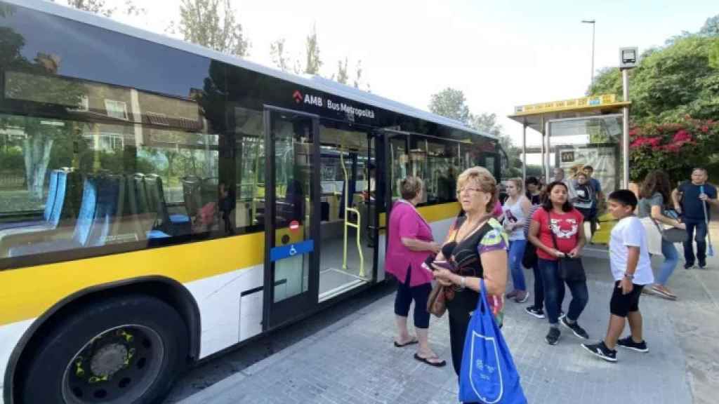 Servicio de autobús en Gavà / AJ GAVÀ